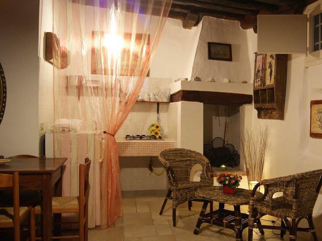 Borgo San Martino Hotel Bra Exterior photo
